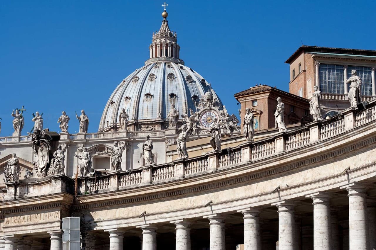El Vaticano vs. los "rebeldes" del latín: ¿Se viene el gran portazo?